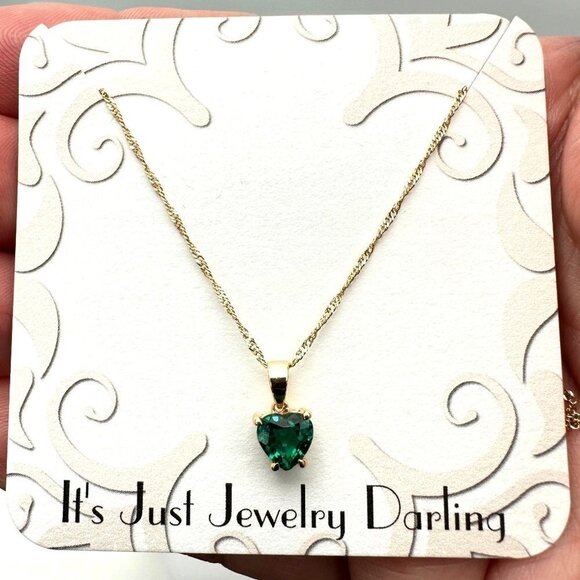 Womens Necklace 10K Yellow Gold Heart Shaped Emerald Pendant Gift Idea for Her - Picture 1 of 7